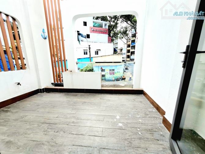 SIÊU PHẨM MỚI MẶT TIỀN KD KHU VÍP PHAN XÍCH LONG + 3/2 TTQ11 HIẾM CÓ GIÁ CHỈ 13.5 TỶ TL - 3