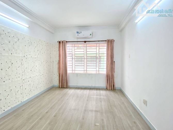 HẺM XE HƠI 5M THÔNG – SAU TRƯỜNG QUỐC TẾ – QUẬN 10 – NHÀ 5 TẦNG BTCT – HOÀN CÔNG ĐẦY ĐỦ - 3