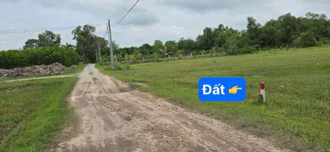 Bán gấp đất thổ nhà vườn Nhơn Trạch giá rẻ 2,1TY/470M .Gần 25C.SR chính chủ.GỌI NGAY 24H - 3