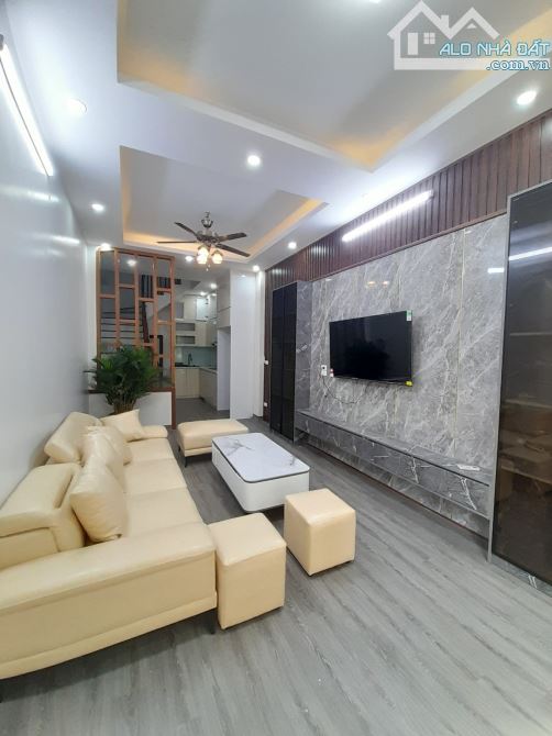 BÁN NHÀ PHỐ THỊNH LIỆT – HOÀNG MAI - 35M2 x 5 TẦNG – GIÁ 11.6 TỶ - 3