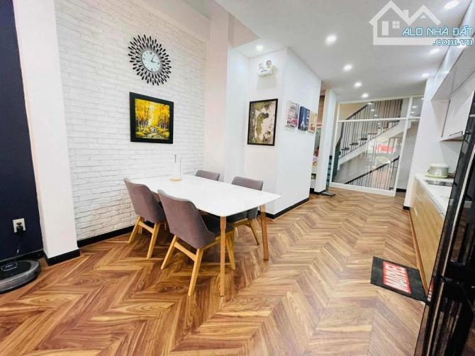 GẤP BÁN‼️ NHÀ 6 TẦNG, ĐƯỜNG NHỰA 8M, VỊ TRÍ VIP, CHỦ CẦN BÁN NHANH CHỈ 15.95 TỶ TL - 3