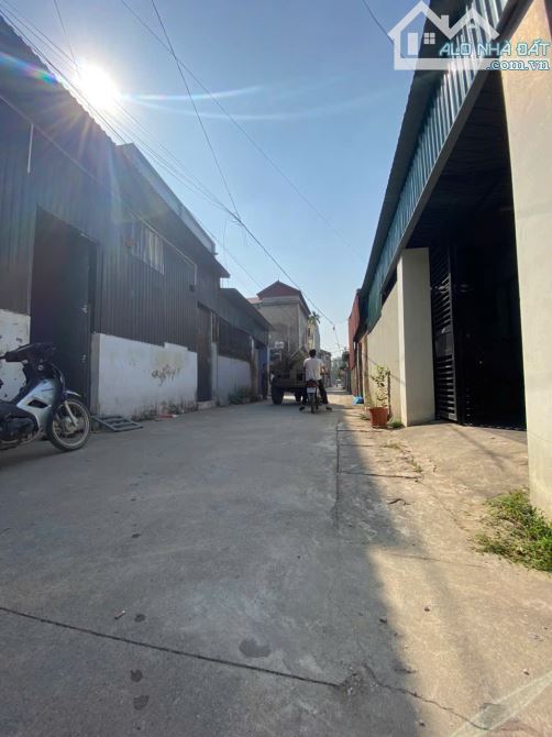 BÁN NHANH 98M2 ĐẤT KÍNH NỖ, THƯ LÂM, HÀ NỘI. ĐƯỜNG THÔNG XE TẢI. GẦN DỰ ÁN 4,5 TỶ ĐÔ - 3