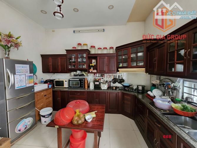 Bán nhà khu dân cư Tân Phong, căn góc 2 mặt tiền đường sổ hồng 195m2 ngang 10m giá 11.2 tỷ - 3