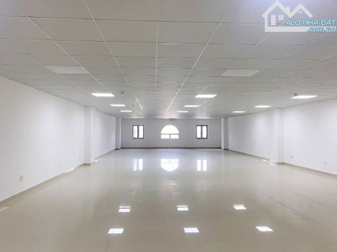 Bán nhà 3 tầng 2 mặt tiền đường NGUYỄN HỮU THỌ , gần Trưng Nữ Vương Hải Châu , Đà Nẵng - 3