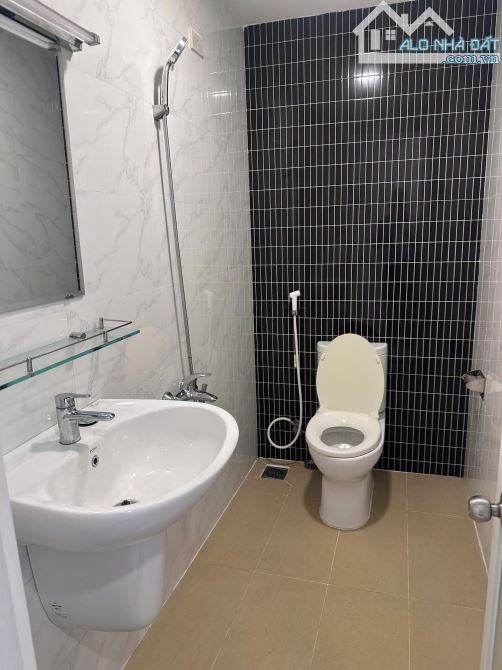 Bán toà nhà căn hộ hẻm ô tô Nguyễn Thiện Thuật 110m2 giá 24,9 tỷ - 3
