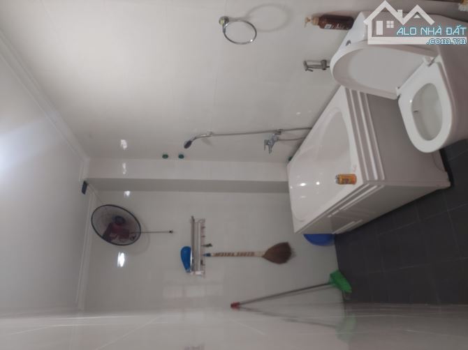 Bán nhà KĐT Trường chuyên Nguyễn Đức Cảnh 60m 4T nhà mới đẹp, kinh doanh văn phòng giá 5.6 - 3