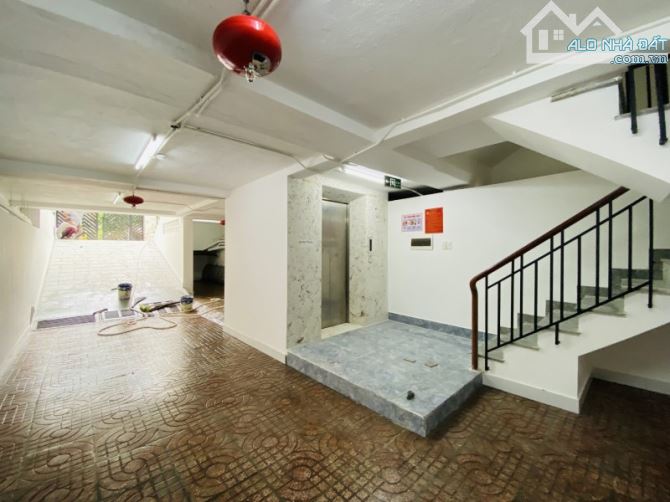 BÁN TÒA CHDV MẶT TIỀN ĐƯỜNG Q7- 120M2- HẦM 7 TÀNG- 20P- THU NHẬP 1.5T/NĂM - 3