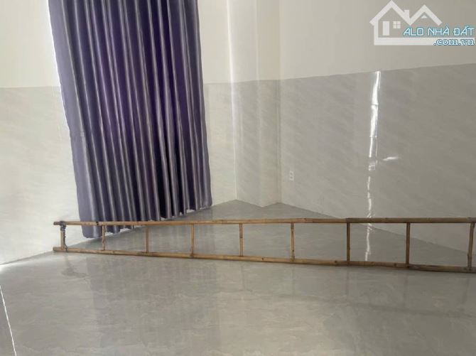 KẾ NHÀ GA T3- TÂN BÌNH - HẺM 6M- SÁT MẶT TIỀN TRƯỜNG CHINH - DT 60M2- 4 TẦNG BTCT - 3