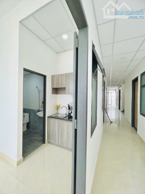 Bán căn hộ dịch vụ Bình Tân, đường số 4, 232m2, 5 lầu, giá nhỉnh hơn định giá bank 1 xíu - 3