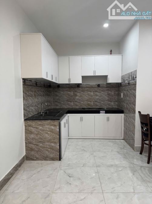 Nhà 3 tầng ngay trung tâm Hải Châu kiệt oto 4m gần phố đi bộ Bạch Đằng - 3