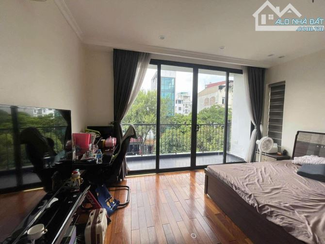 Nhà đẹp sang sịn gần Times City 57m2 giá 10 tỷ. - 3