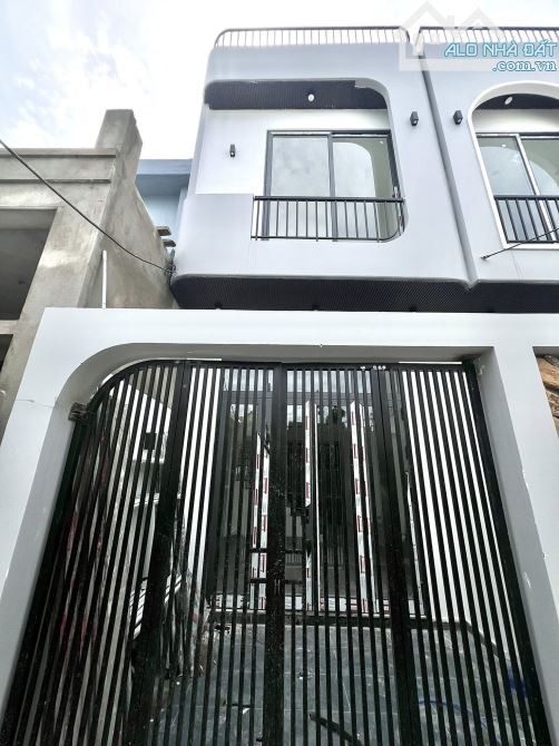 Nhà 2 tầng xây mới, full nội thất điện tử, Huỳnh Ngọc Huệ, chỉ nhỉnh 3 tỷ - 3