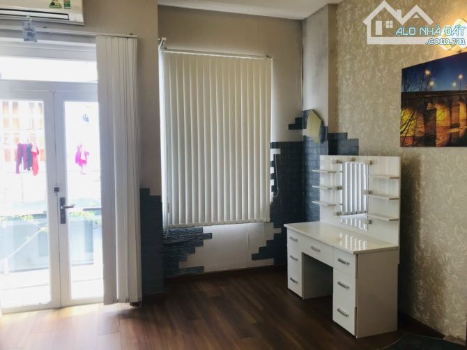 6.22 tỷ- bán nhà 2 tầng - DT 65m2-hẻm Điện Biên Phủ, Bình Thạnh- sát Quận 1- có 3PN - 3
