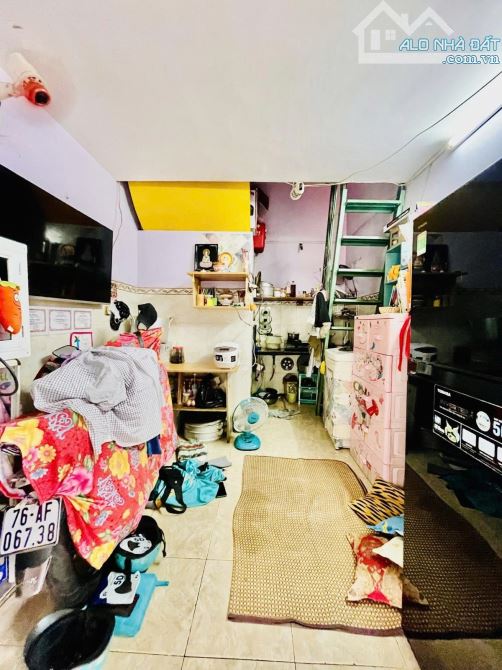 BÁN 2 DÃY NHÀ TRỌ TÔ KÝ HÓC MÔN - 157M2 ( 7.3M X 22M) - HƠN 6 TỶ - 3