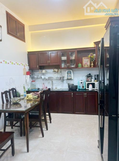 NHÀ 4 TẦNG HẺM XE HƠI THÔNG SÁT MẶT TIỀN LÊ TRỌNG TẤN (5X31) NỞ HẬU 12PN GIÁ 19.X TỶ - 3