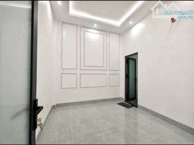 Ngân hàng thanh lý căn nhà cấp 4 ngay đường Tân Liêm - SHR - 680 TR - 3