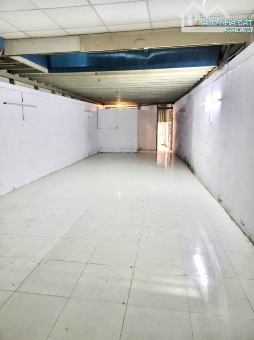 NHÀ 5x20M – HẺM XE HƠI – CÁCH MẶT TIỀN 30M – TỈNH LỘ 10 – 100M² – GIÁ CHỈ 4.3 TỶ - 3