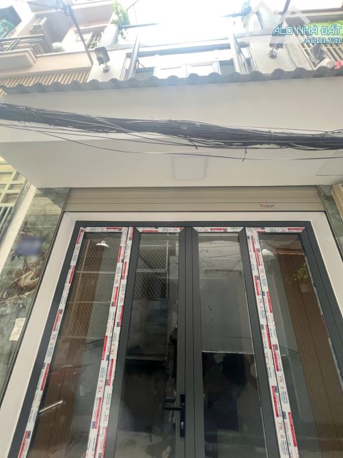 Nhà 3 tầng hẻm thông Nguyễn Trãi P2Q5. Giá 6.2 tỷ - 3