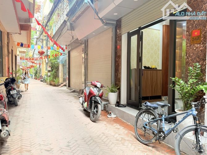 Bán gấp nhà Võng Thị - Tây hồ 45m2x5T - Giá 15.8 tỷ - 3