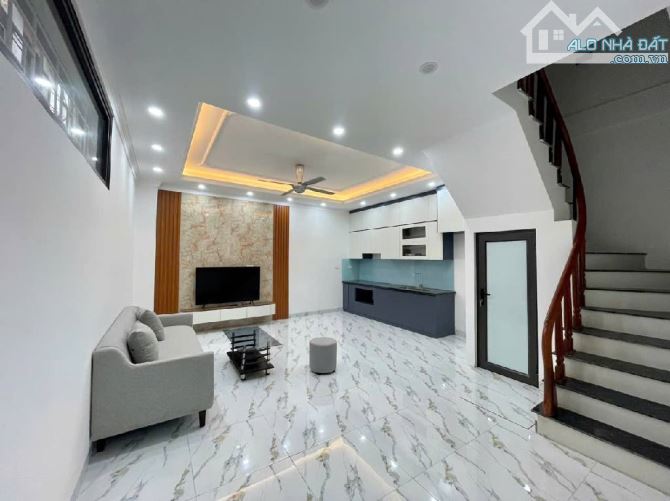Bán nhà đường Trương Định lô góc, ngõ thông ô tô đỗ cửa, 57m 4 tầng chỉ 9.5 tỷ - 3