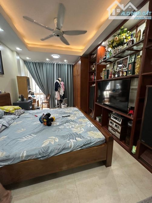 VẠN PHÚC KINH DOANH SẦM UẤT Ô TÔ TRÁNH NHÀ MỚI NGÕ THÔNG THANG MÁY 16,5 TỶ. - 3