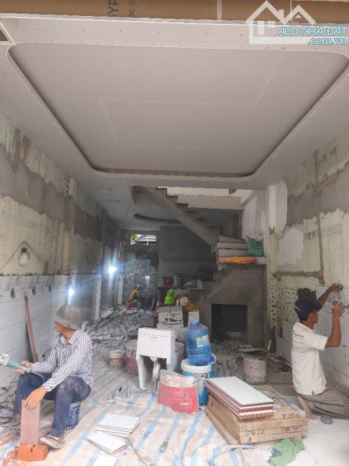 2 TẦNG - 2 MẶT HẺM XE HƠI- BÌNH TRỊ ĐÔNG- BÌNH TRỊ ĐÔNG A- BÌNH TÂN DT: 4*11.7M- 3 TỶ 950 - 3