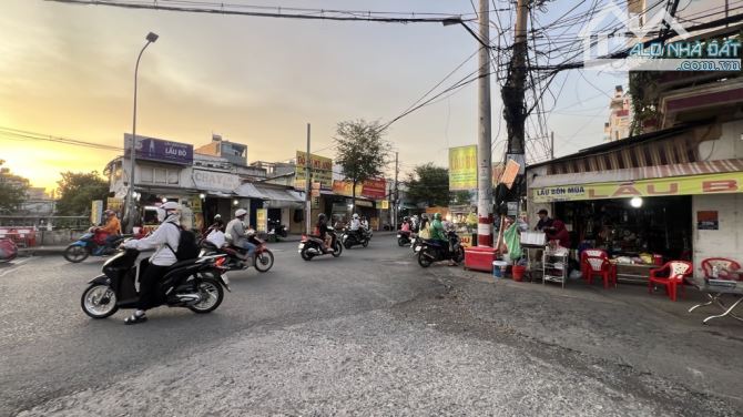 MẶT TIỀN KINH DOANH SIÊU ĐỈNH CÓ VỈA HÈ- PHẠM VĂN BẠCH -TÂN BÌNH- DT 107M2-15 TỶ - 3