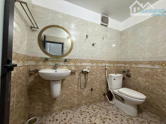 Bán nhà gần cột đồng hồ, Bò SƠn Thành phố Bắc Ninh giá mềm như bún - 3