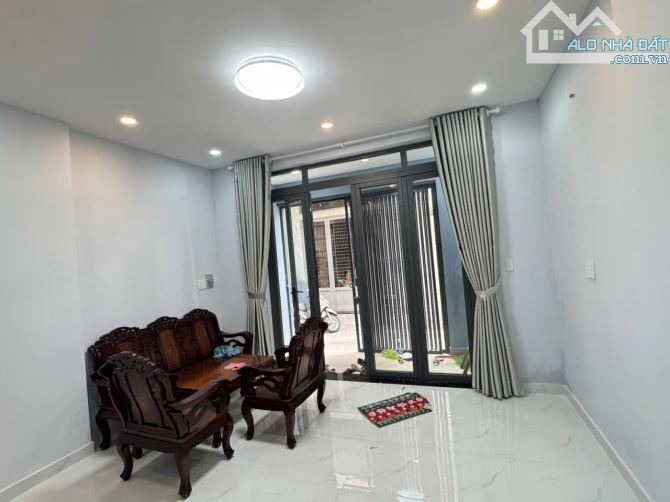 Nhà mới ở ngay Trần Văn Ơn Tân Sơn Nhì ngay chợ gần mặt tiền 45m2-2 tầng Nhỉnh 4ty - 3