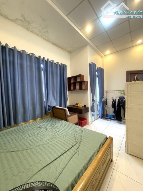 Bán nhà chính chủ - BTCT 2 tầng - 5x9 - 45m2 - Ngay Trường Chinh ĐHT, Q12 - 3,3 Tỷ - 3