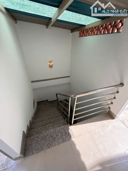 BÁN NHÀ MINH PHỤNG 37m2   QUẬN 11 - 3