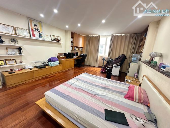 BÁN NHÀ PHÂN LÔ KHU VIP AN DƯƠNG VƯƠNG – DIỆN TÍCH 65M 4TẦNG THANG MÁY GIÁ 32 TỶ. - 3