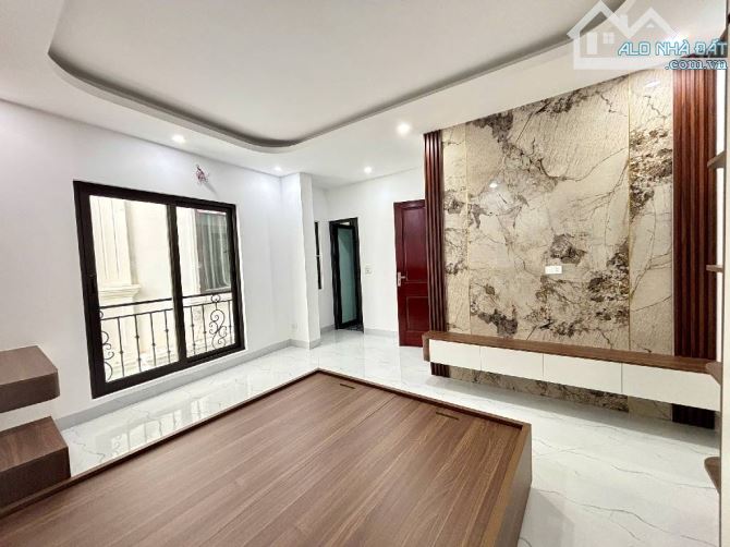 Bán nhà 7 tỷ- TRUNG TÂM BƯU ĐIỆN - SỞ TƯ PHÁP HÀ NỘI- 6 m MẶT TIỀN - sổ đỏ-Chính chủ thi - 3