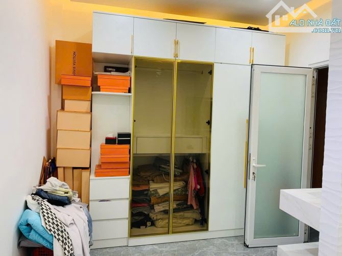 P. Tam Phú, gần BV Thủ Đức biệt thự mini 80m2 có sân đỗ oto, ngang 8m bán gấp chỉ 8.2 tỷ. - 3