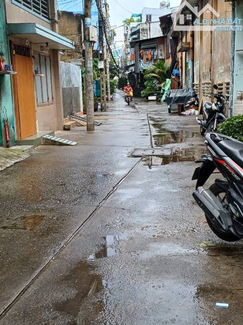 3 TẦNG - HẺM XE HƠI THÔNG - LẠC LONG QUÂN- P. 3- Q.11- DT: 53M2- 7 TỶ 5 - 3