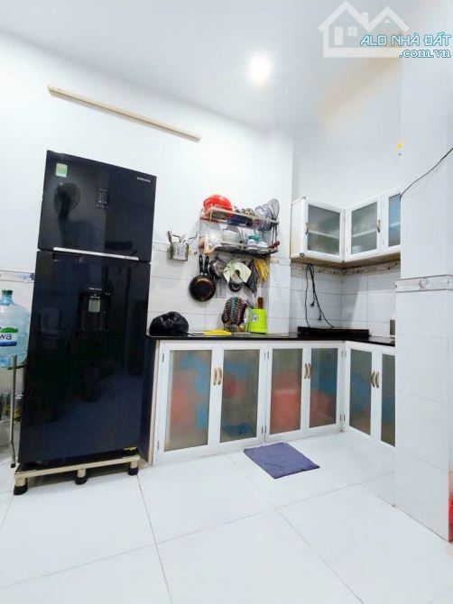 💢 Nhà mới 2 tầng trung tâm Tân Bình – gần chợ Ông Địa – nở hậu tài lộc – chỉ nhỉnh 5 tỷ! - 3
