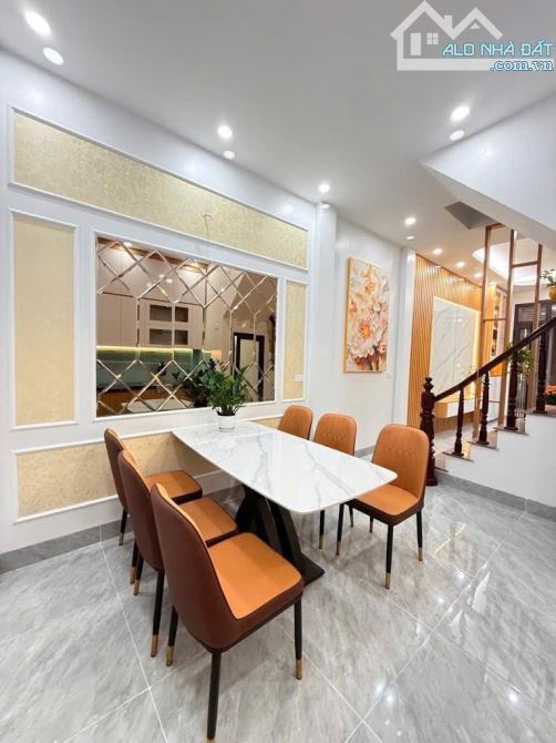 BÁN NHÀ KIM GIANG – PHÂN LÔ Ô TÔ ĐỖ CỬA – NHÀ ĐẸP LONG LANH CHỈ HƠN 8 TỶ - 3