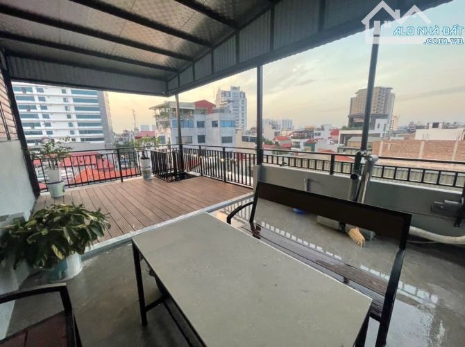 Bán nhà 7T ngõ 548 Nguyễn Văn Cừ, 34m, MT 4m gara oto, thang máy hơn 13 tỷ còn tl. LH - 3