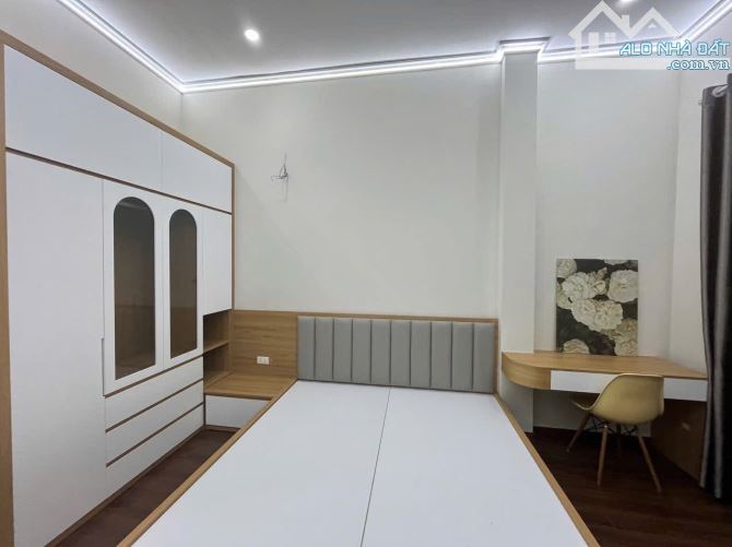 Ngọc Hồi - Hoàng Mai 51/67m x 5 tầng, mặt tiền 3.4m, giá 10.5 tỷ thương lượng - 3