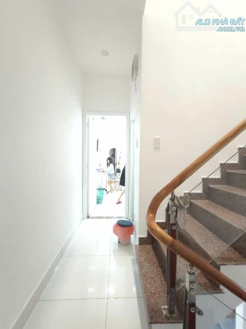 NGUYỄN NGỌC NHỰT – TÂN PHÚ - 3 TẦNG BTCT - 4PN - CHỈ 3.6 TỶ - NHÀ ĐẸP Ở NGAY - 3