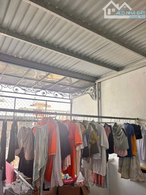 Nhà 3 tầng mặt tiền Cẩm Chánh 5 - 3