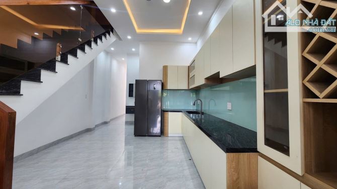 BÁN NHÀ MÊ ĐẸP HẺM 148 VẠN XUÂN, PHƯỜNG BMT, 4x21m, HƯỚNG TÂY, zá chỉ 3,15 tỷ. - 3