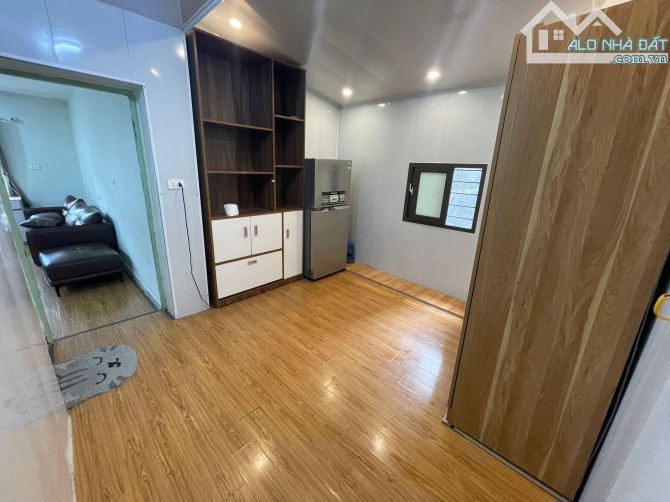 BÁN GẤP CĂN GÓC TẬP THỂ TẦNG 2 – NGÕ 240 TÂN MAI, HOÀNG MAI. 80M2 – 3PN – 3,83 TỶ - 3