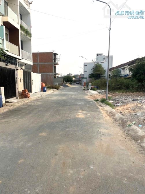 Đất Đẹp Ngô Chí Quốc Thủ Đức – 65m² Full Thổ, Hẻm 7m Ô Tô, Khu Dân Cư Hiện Hữu, Giá 3.65 - 3