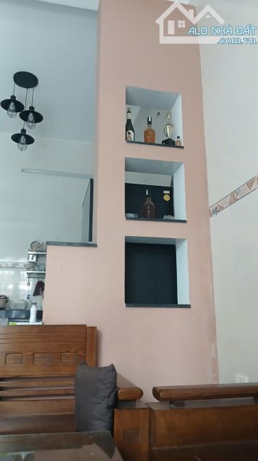 5.8 tỷ/căn nhà 2 tầng Kiệt ô tô số 93 Nguyễn Duy Trinh .Hướng : Tây - 3