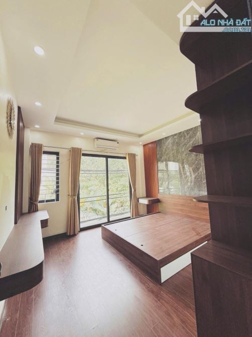 Bán nhà Đa Sỹ Hà Đông 31m x5t  mặt ngõ to , ộ tô tránh kinh doanh sầm uất - 3