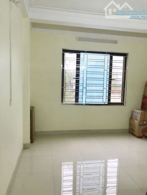 N4689 CHO THUÊ NHÀ Khu vực Văn Cao- oto đỗ cửa - 3