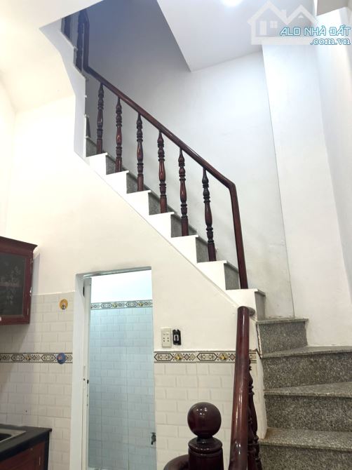 NHÀ ĐÚC 3 LẦU BÙI TƯ TOÀN GẦN P. AN LẠC - 3