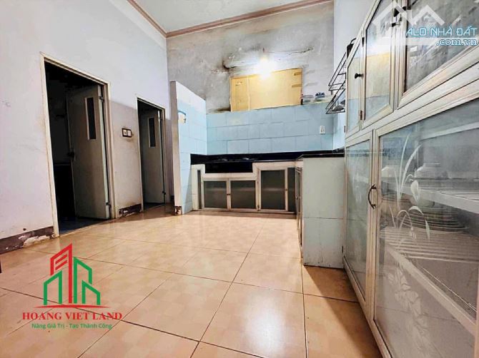 BÁN NHÀ MẶT TIỀN ĐẦU ĐƯỜNG Y NUÊ. DT: 6,6x21M. GIÁ: 6 TỶ - 3