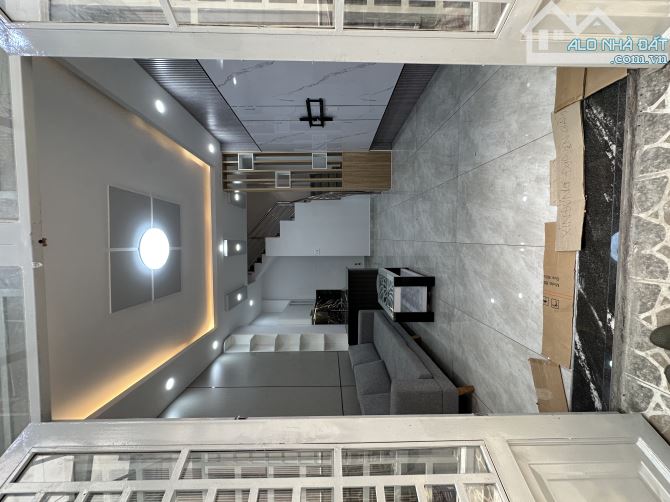 BÁN NHÀ ĐẸP 2 TẦNG 36 m2- 4 tầng- 3 PN- SÁT MẶT TIỀN PHÚ THỌ HOÀ, TÂN PHÚ- SHR - 3
